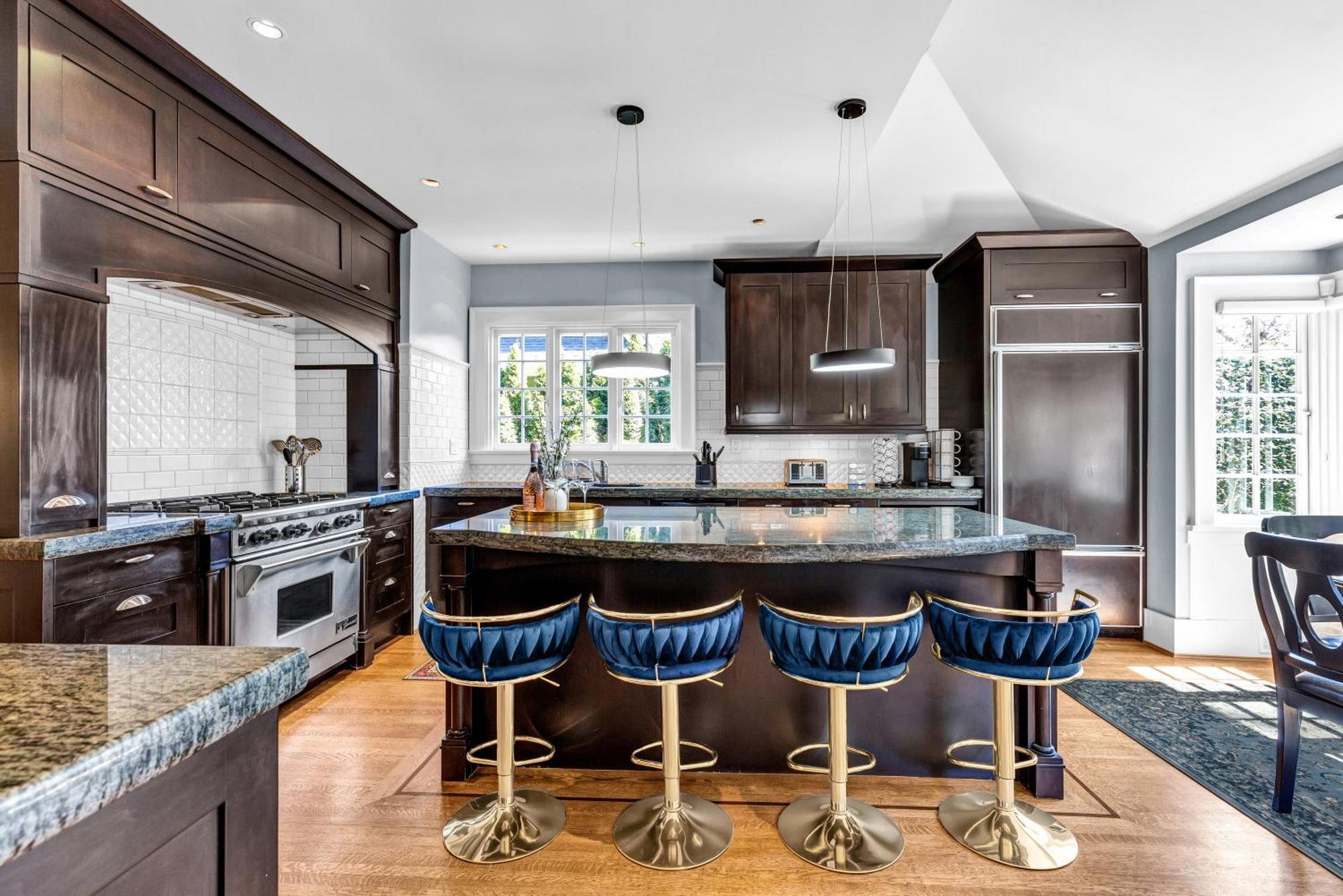 West King Edward Luxury Guest Home Ванкувер Екстер'єр фото
